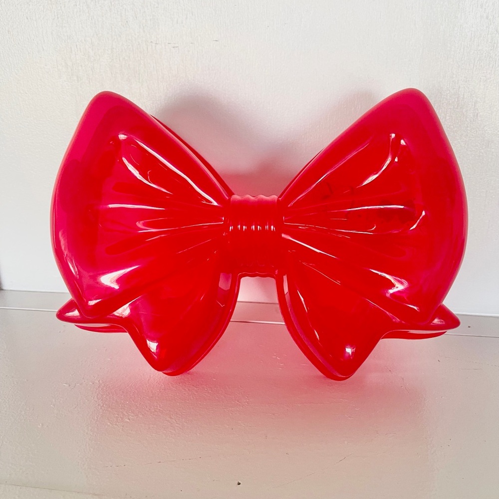 Red Bow Container 9". - Picture 1 of 3